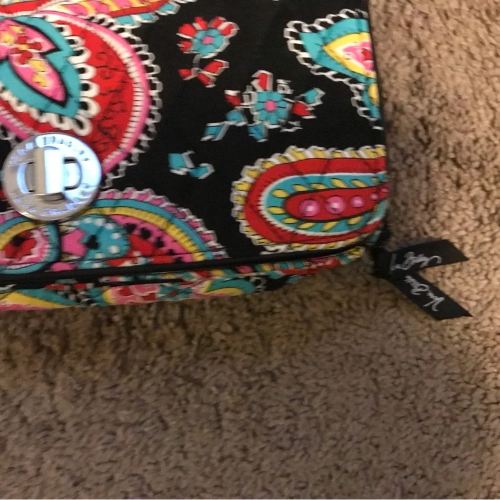 NWOT Vera Bradley Multicolor Paisley Crossbody bag turn lock